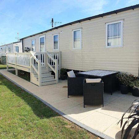 Griffiths, Seaview Caravan Park, Уитстейбъл Екстериор снимка